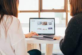 Domain Là Gì Hosting Là Gì? Sự khác biệt giữa Domain và Hosting Domain Là Gì Hosting Là Gì? Sự khác biệt giữa Domain và Hosting