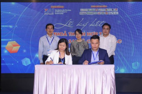 MOU với Công ty CP Brain Hub Việt Nam MOU với Công ty CP Brain Hub Việt Nam