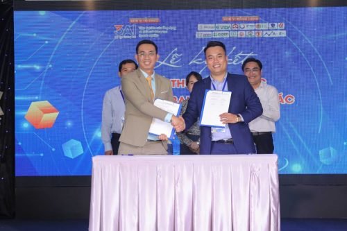 MOU với Trung tâm Phát triển KH&CN Trẻ Thành đoàn TP. HCM