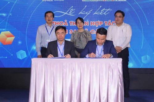 MOU với Trung tâm Ươm tạo Doanh nghiệp Công nghệ – Trường Đại học Bách khoa ĐHQG-HCM