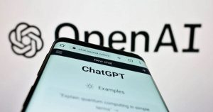 Microsoft muon dau tu 10 ty USD vao sieu chatbot